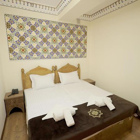 Iman Boutique Hotel بخارى المظهر الخارجي الصورة